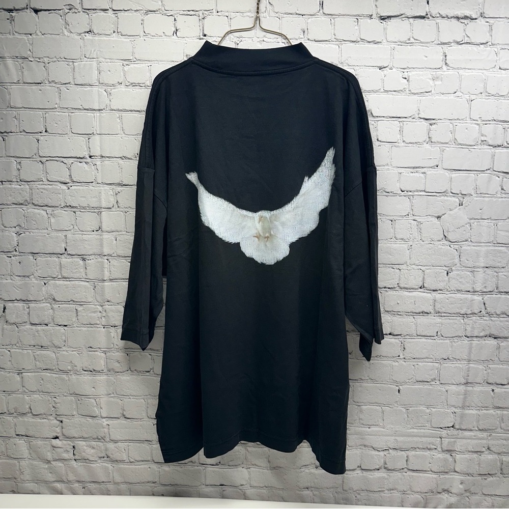 GAP YZY Black Shirt with White Bird Design NEW SZ M oversized